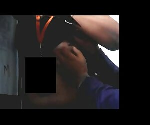 Hissediyorum ve benim göğüsleri üzerinde türk kadın boşalması tükürük ve tükürük ovmak