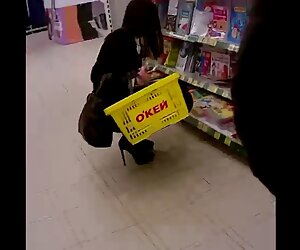 Metresi oyuncaklar, oral seks, lezzetli kedi lezbiyen boşalma videosu krem GV00215
