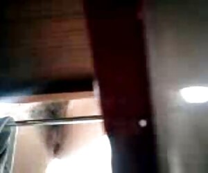 Karısı, fışkırarak boşalma pornosu arkadaş ve kızlar