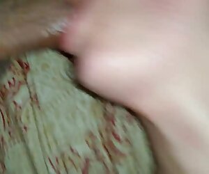 Sıska büyükanne iyi bir lanet ihtiyacı var fışkırarak boşalma pornosu
